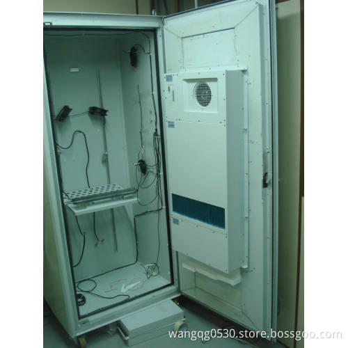 Telecom Cabinet Heat Exchanger (HRUC E 120/D)